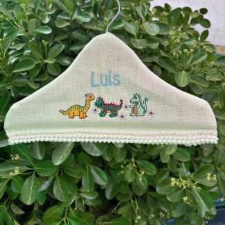 Funda de percha infantil bordada