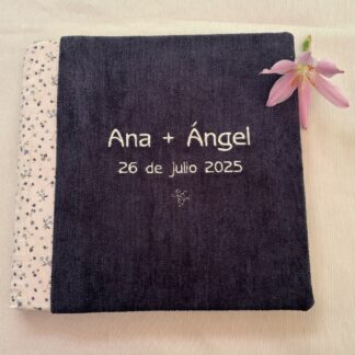 Libro de firmas azul